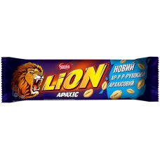 Шоколадный батончик Lion Соленая карамель